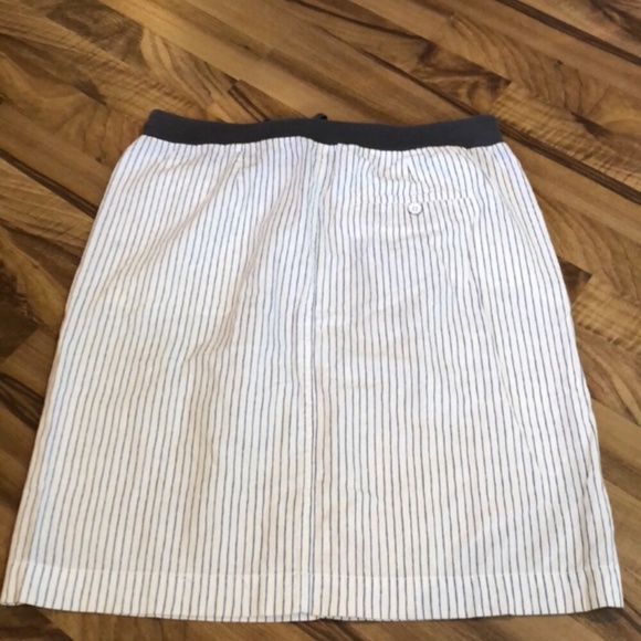 Sandwich Linen Blue Stripe fitted Waist MIDI Skirt - Picture 7 of 9